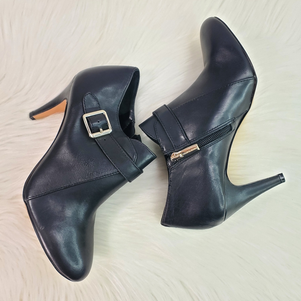 Vince Camuto Vonilesa Black Ankle Boots Size 6.5 M